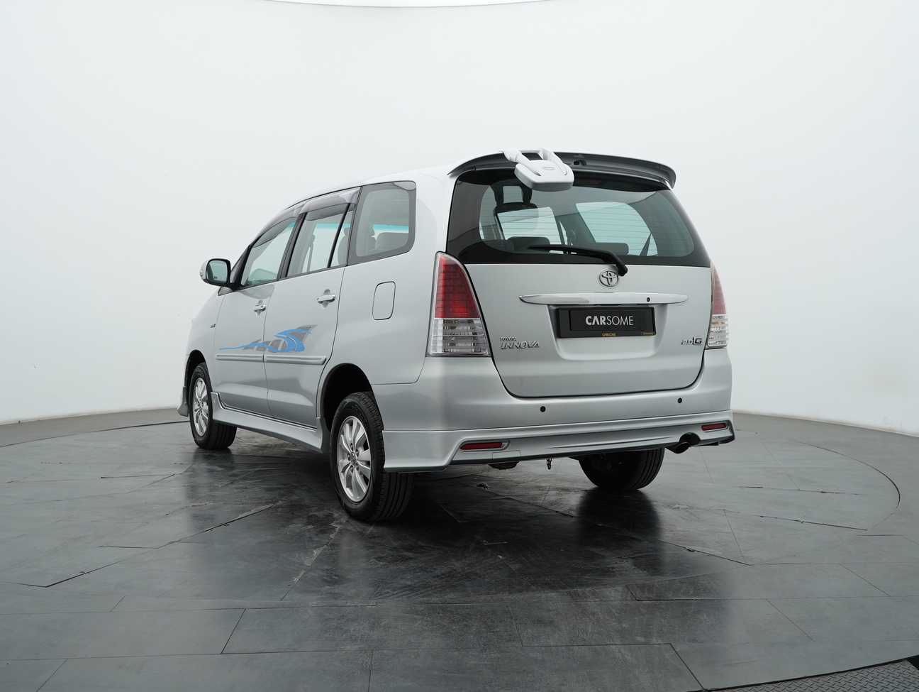 used 2011 Toyota Innova G 2.0