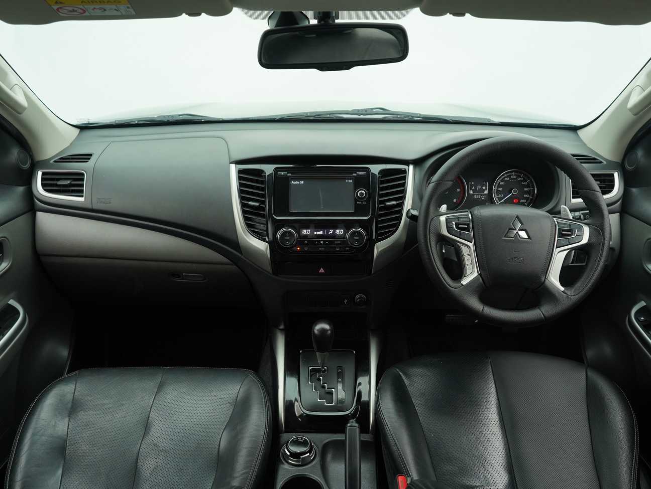 terpakai 2017 Mitsubishi Triton VGT Adventure X Dual Cab 4X4 2.4