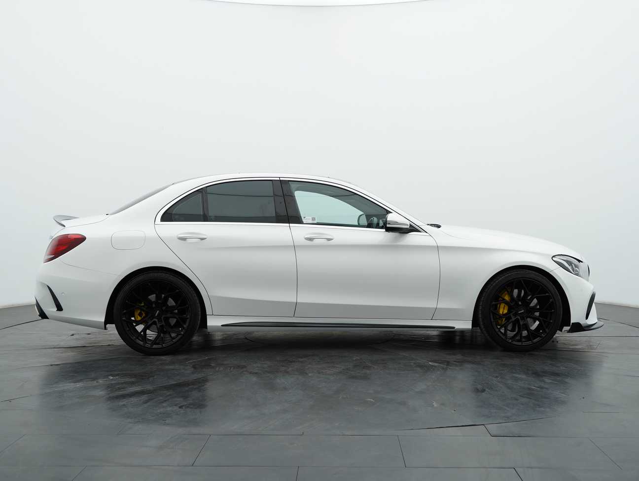 terpakai 2017 Mercedes-Benz C250 AMG Line 2.0