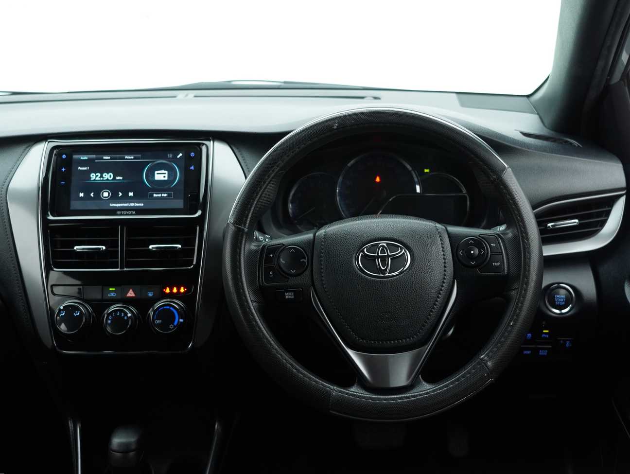 used 2021 Toyota Yaris E 1.5