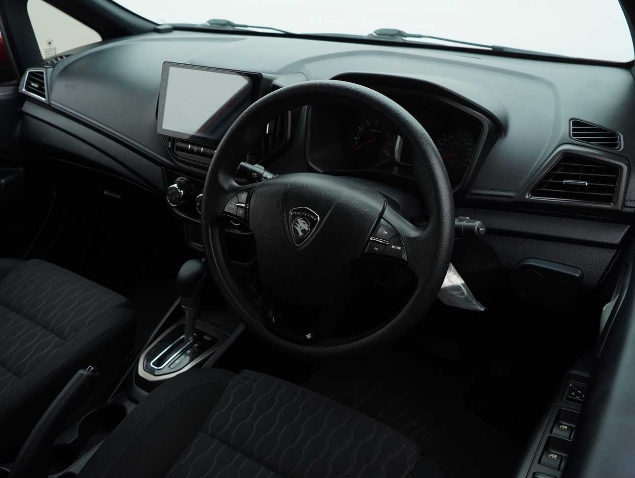 terpakai 2014 Proton Iriz Executive 1.6