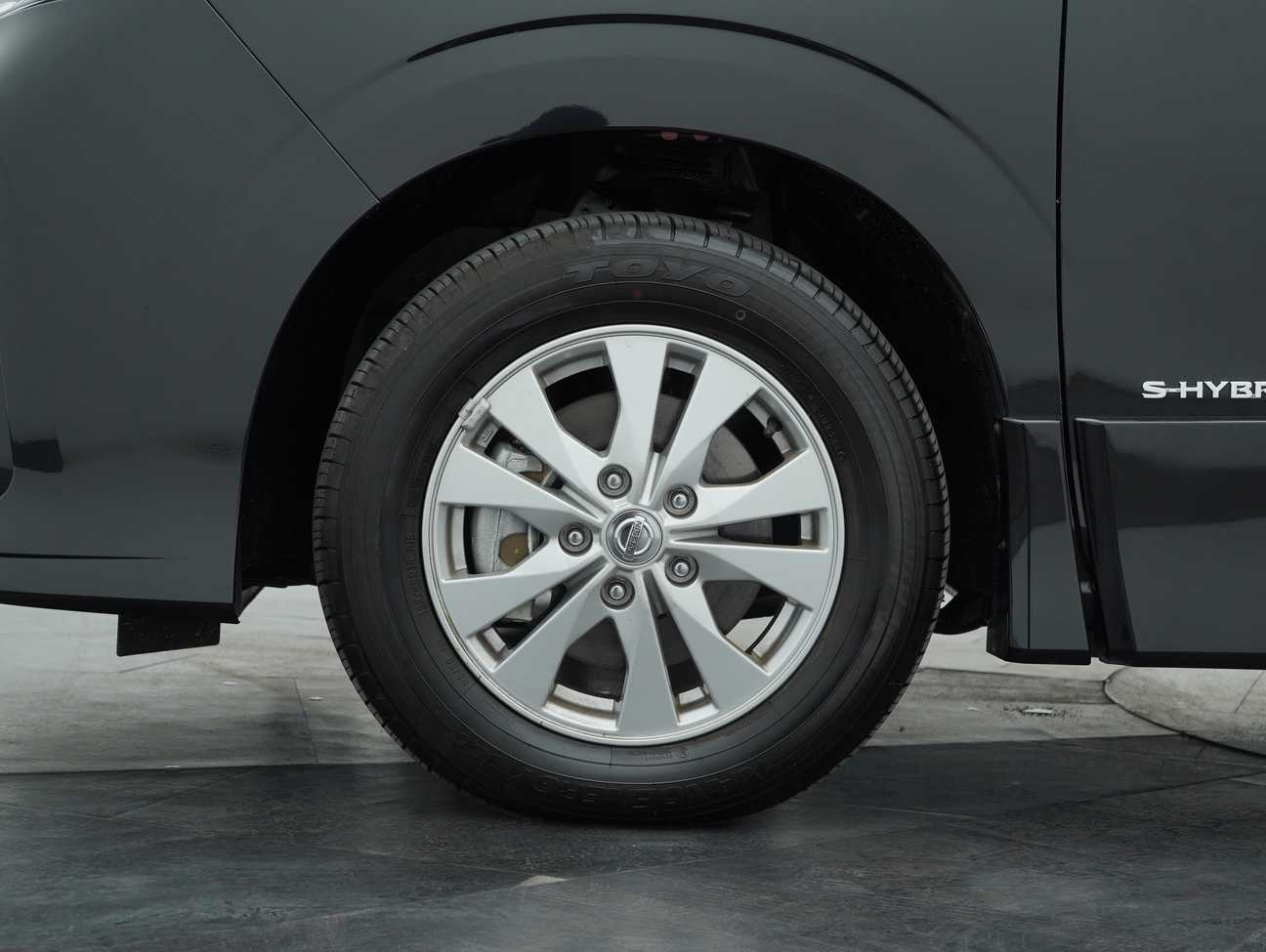 used 2025 Nissan Serena S-Hybrid High-Way Star 2.0