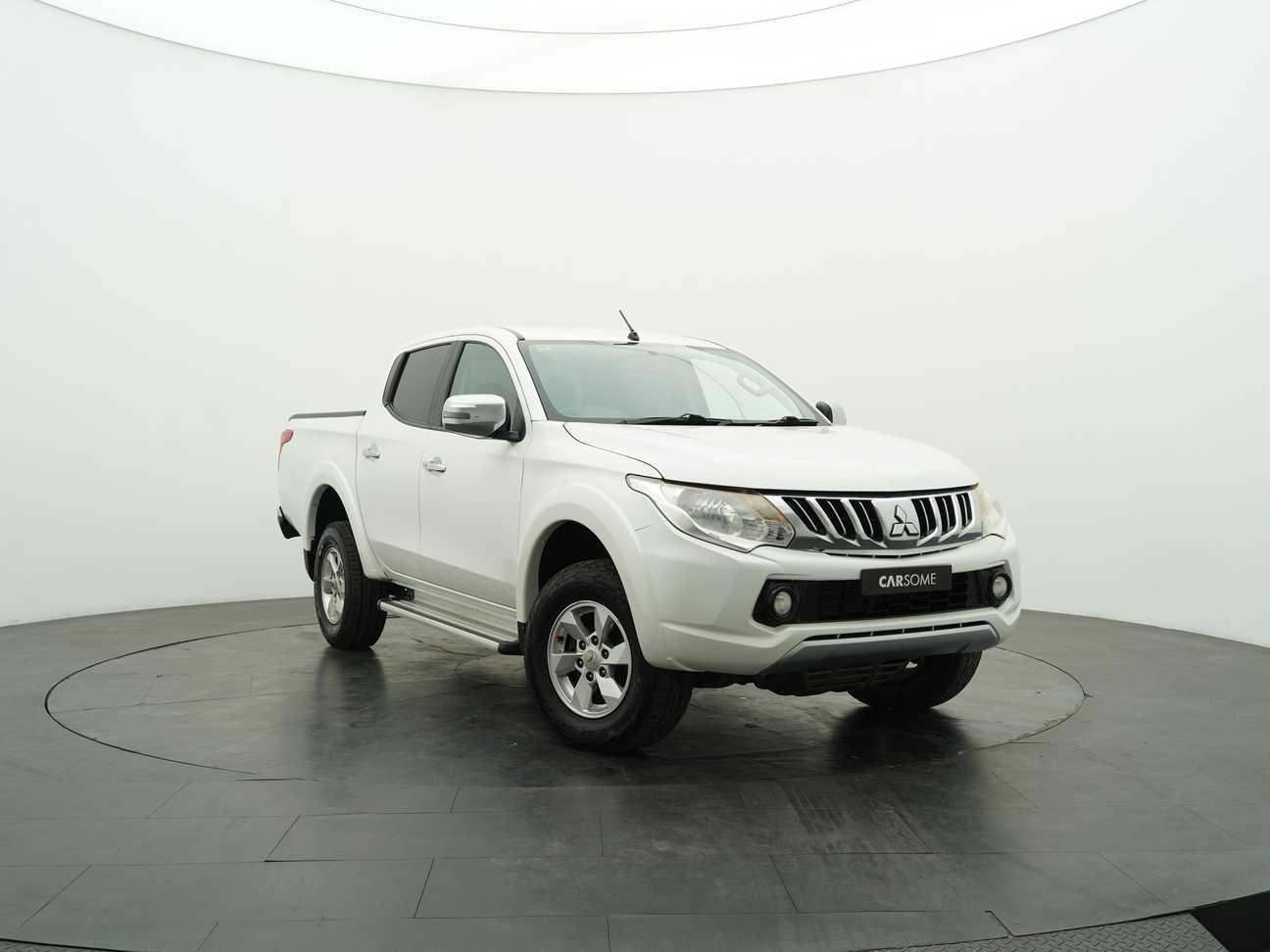 used 2015 Mitsubishi Triton VGT Dual Cab 4X4 2.5