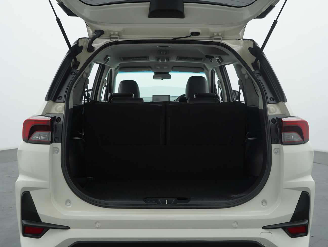 used 2022 Perodua Alza AV 1.5