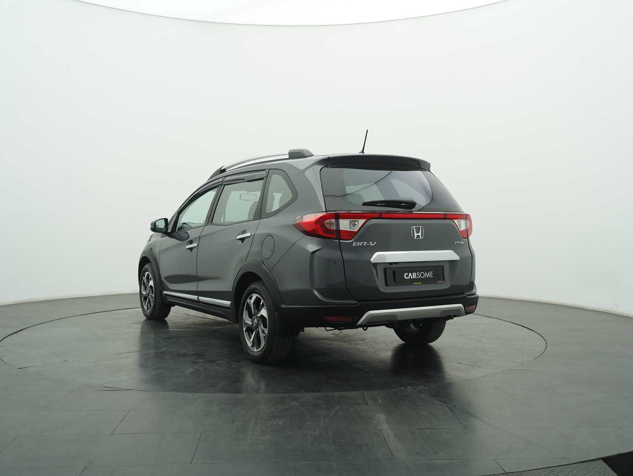 used 2017 Honda BR-V V 1.5