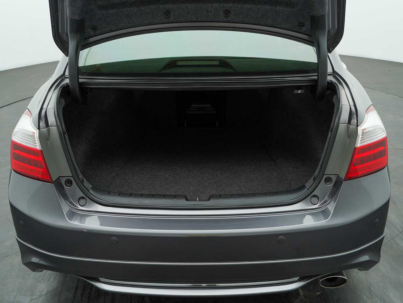 used 2016 Honda Accord VTi-L 2.4
