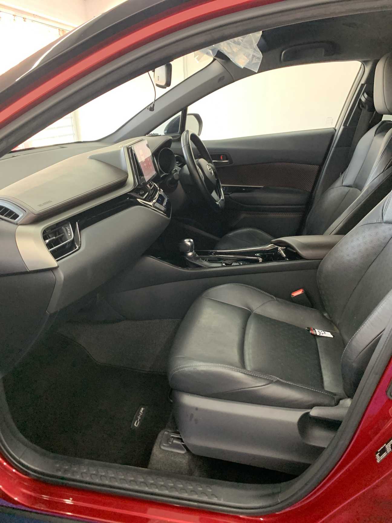 used 2018 Toyota C-HR  1.8