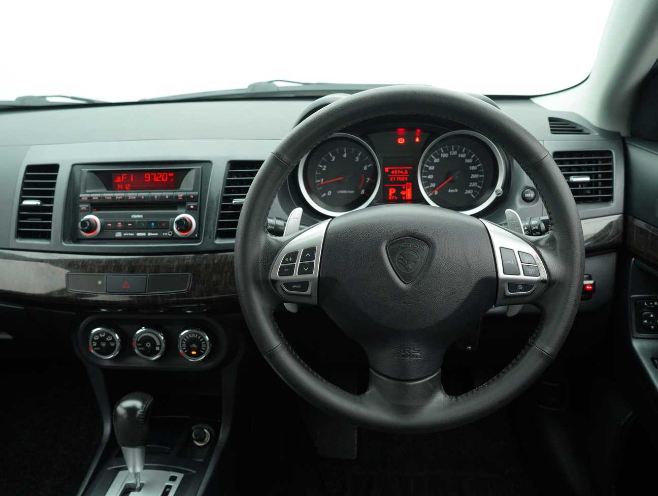 used 2011 Proton Inspira Premium 2.0