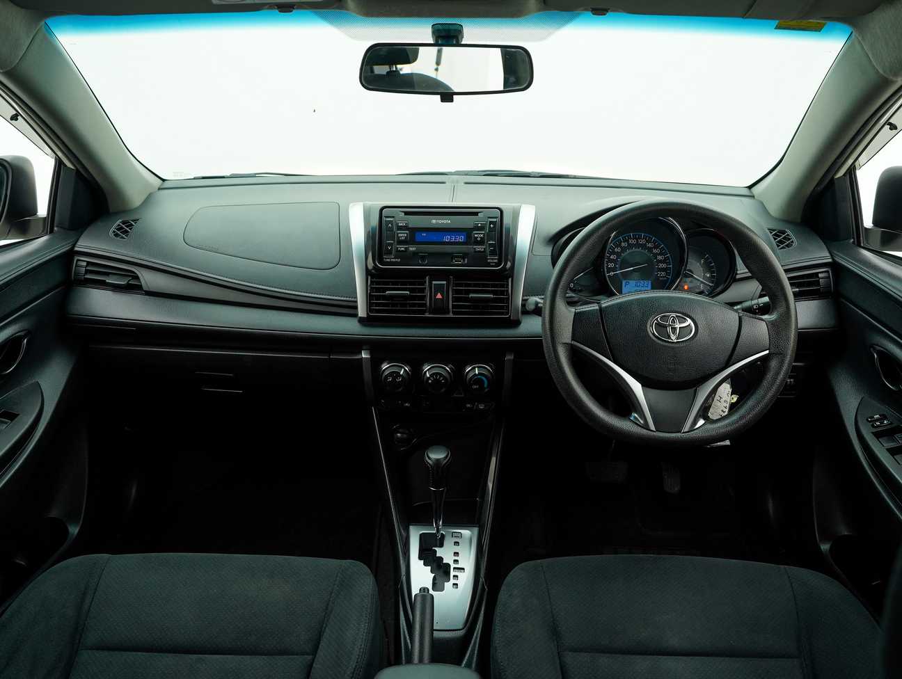 terpakai 2013 Toyota Vios J 1.5