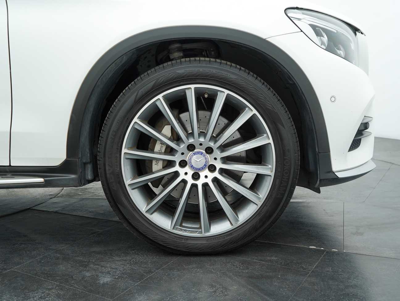 used 2017 Mercedes-Benz GLC250 4MATIC AMG Line 2.0