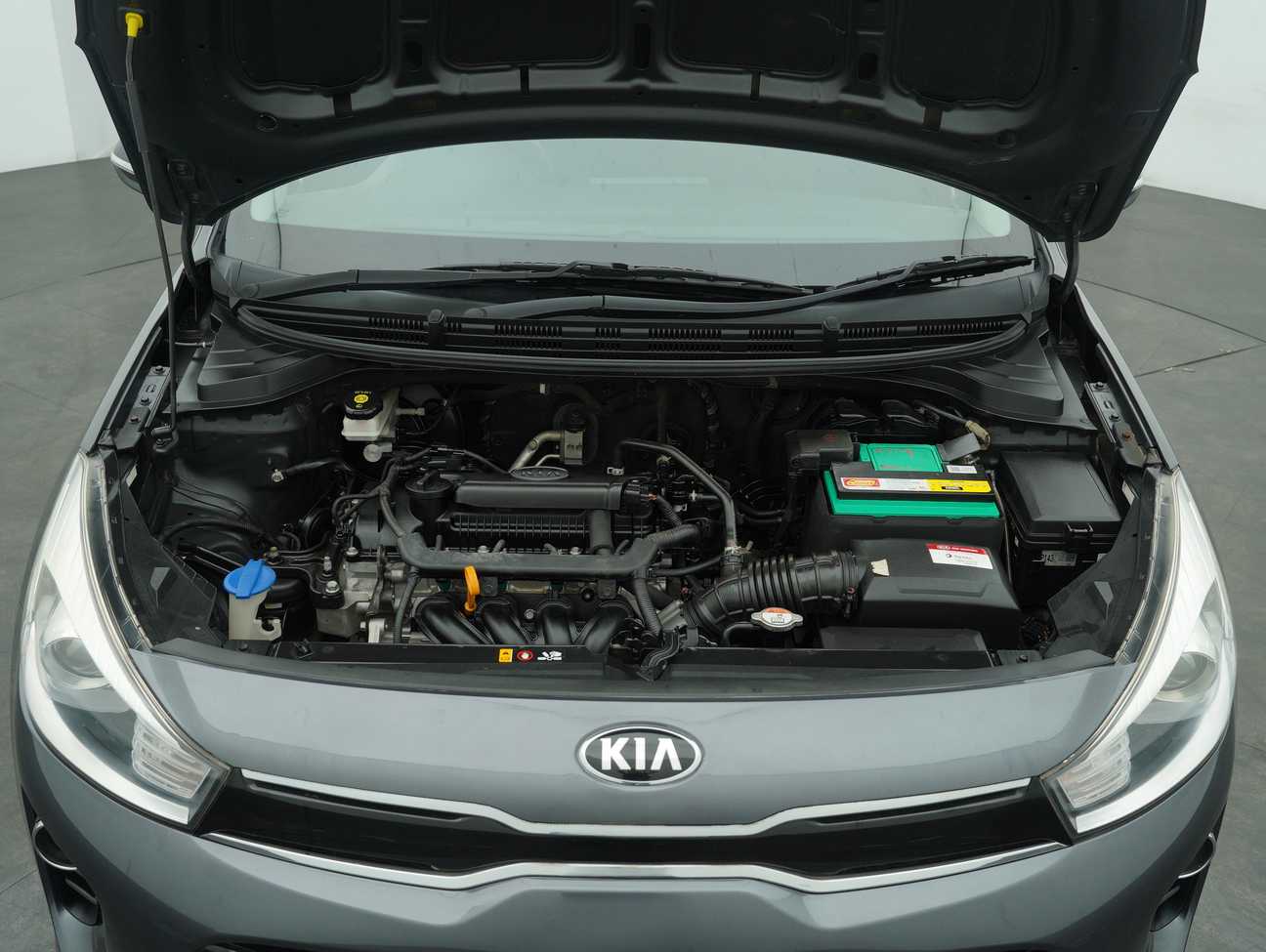 terpakai 2018 Kia Rio EX 1.4