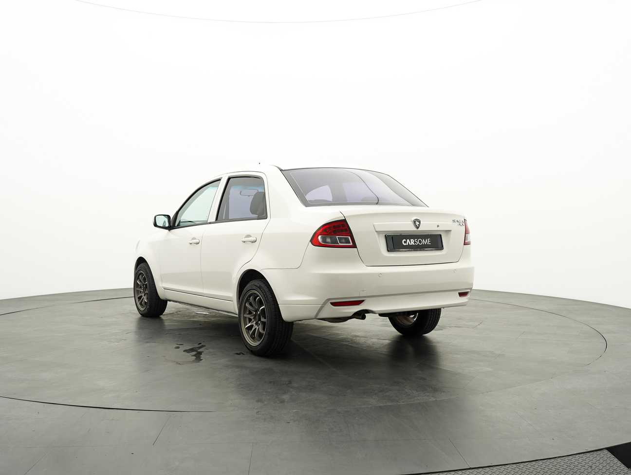 used 2014 Proton Saga FLX Standard 1.3