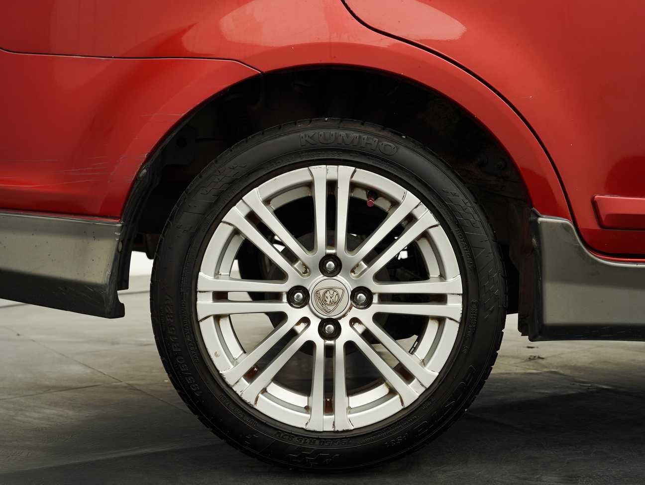 used 2013 Proton Saga FLX SE 1.6