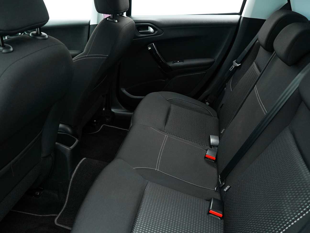 used 2018 Peugeot 208 PureTech 1.2