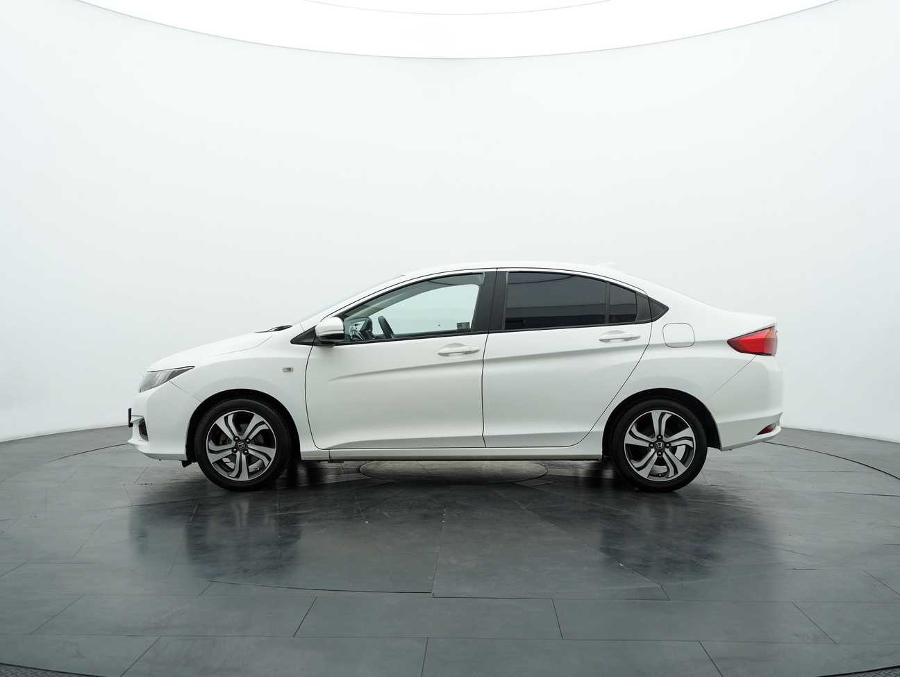 terpakai 2015 Honda City S+ i-VTEC 1.5