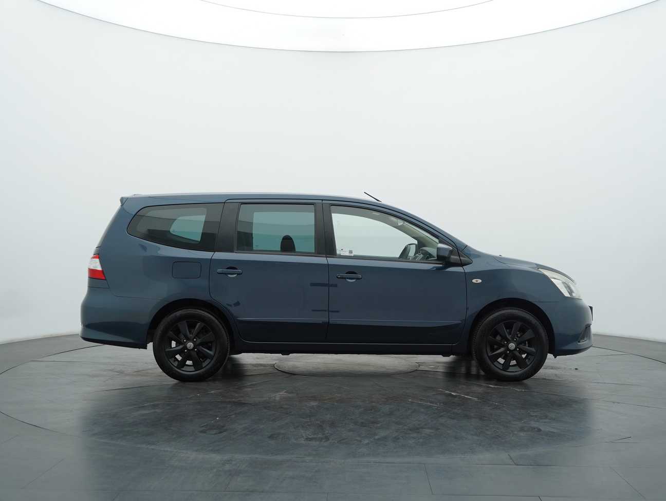 used 2017 Nissan Grand Livina Comfort 1.6