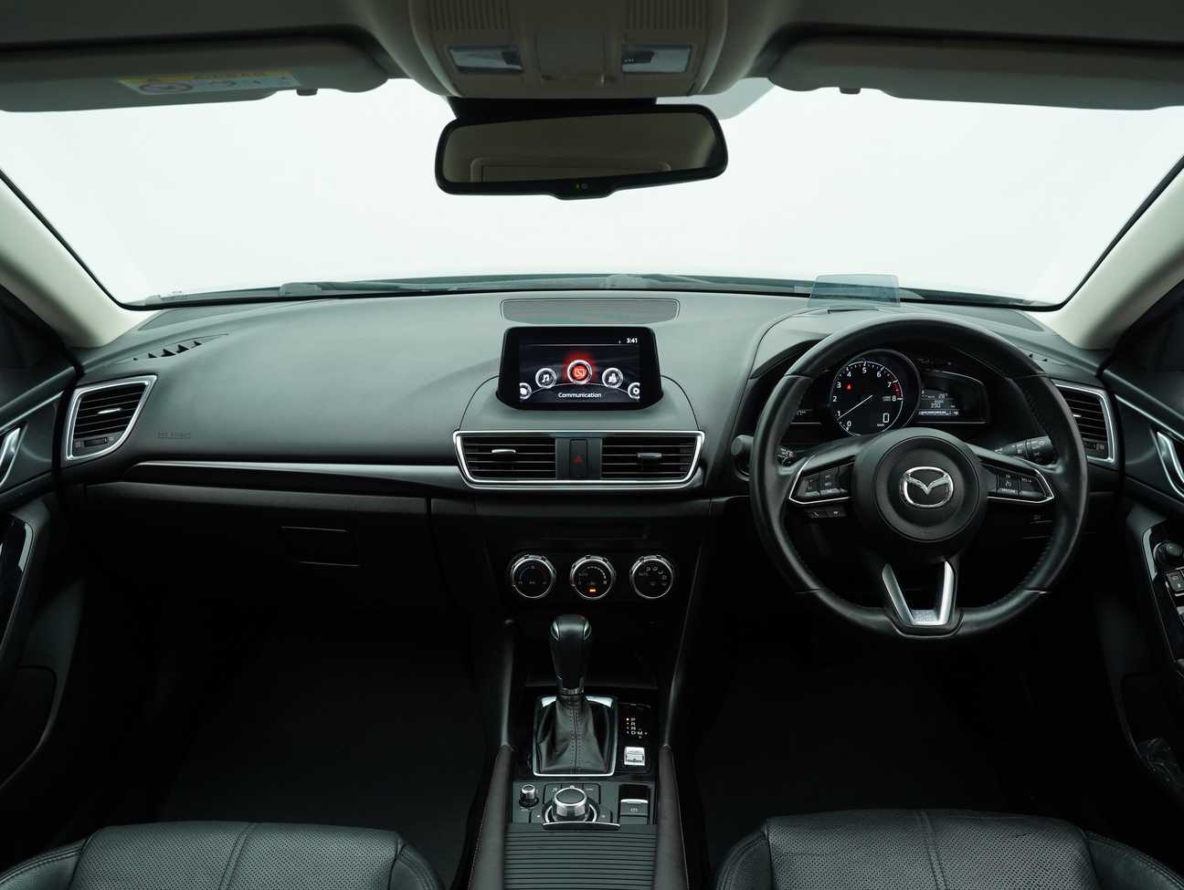 terpakai 2018 Mazda 3 SKYACTIV-G High 2.0