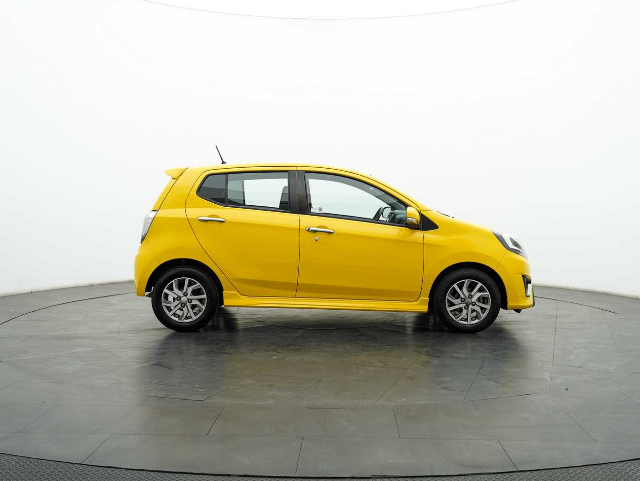 used 2017 Perodua AXIA Advance 1.0