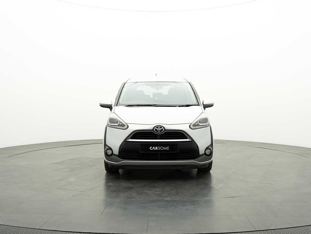 used 2018 Toyota Sienta V 1.5