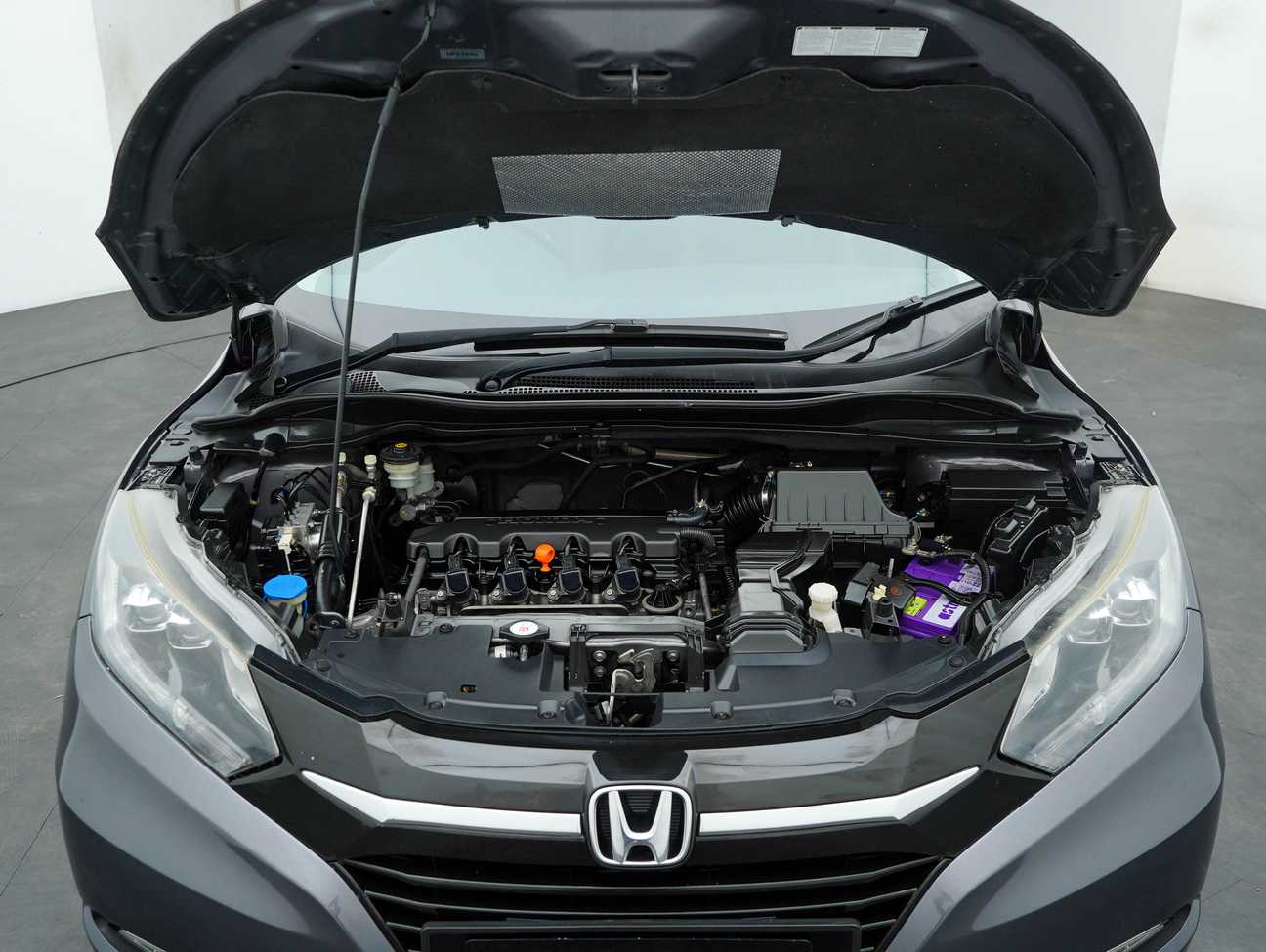 used 2015 Honda HR-V V 1.8