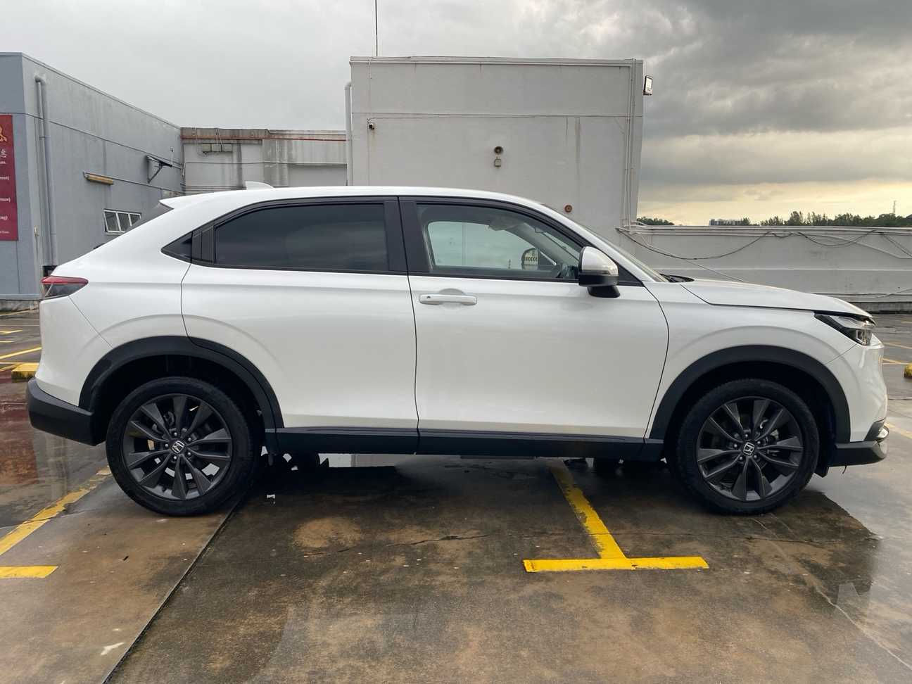 used 2022 Honda HR-V V 1.5