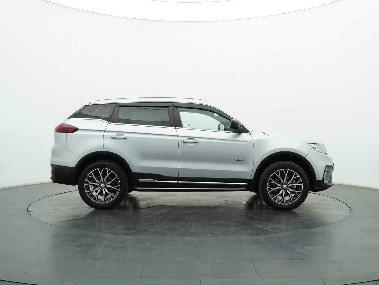 used 2022 Proton X70 Premium 1.5