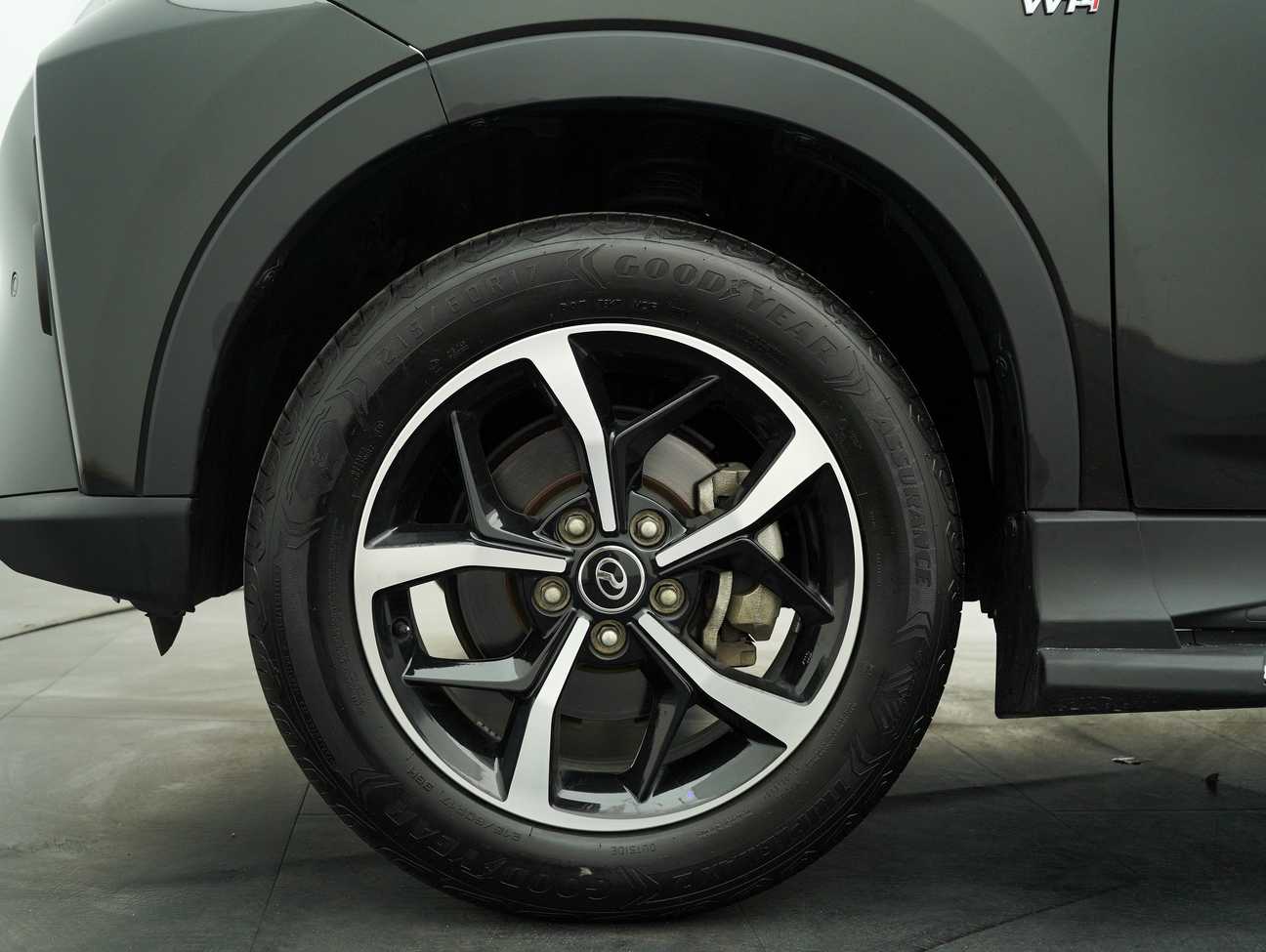 used 2020 Perodua Aruz AV 1.5