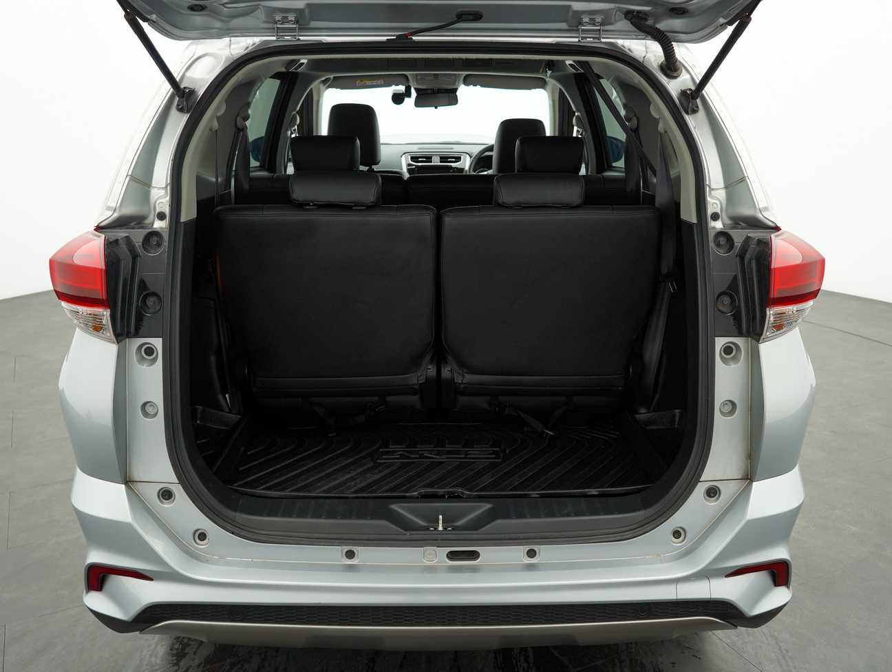 used 2020 Perodua Aruz AV 1.5