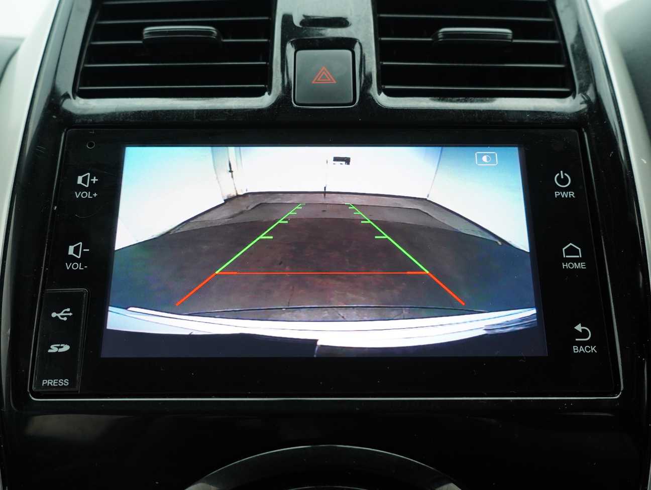 terpakai 2018 Nissan Almera VL 1.5