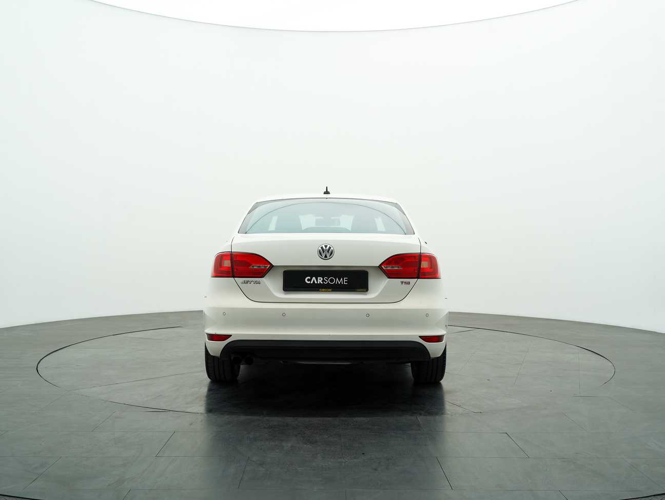 terpakai 2014 Volkswagen Jetta TSI 1.4
