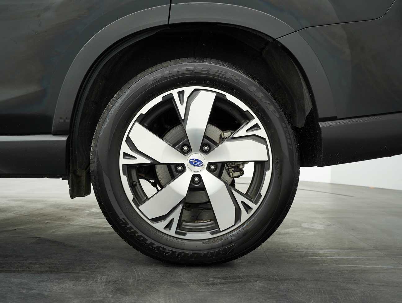 terpakai 2019 Subaru FORESTER I-S EYESIGHT 2.0