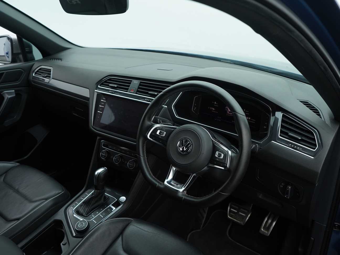 used 2021 Volkswagen Tiguan Allspace R-Line 4MOTION 2.0
