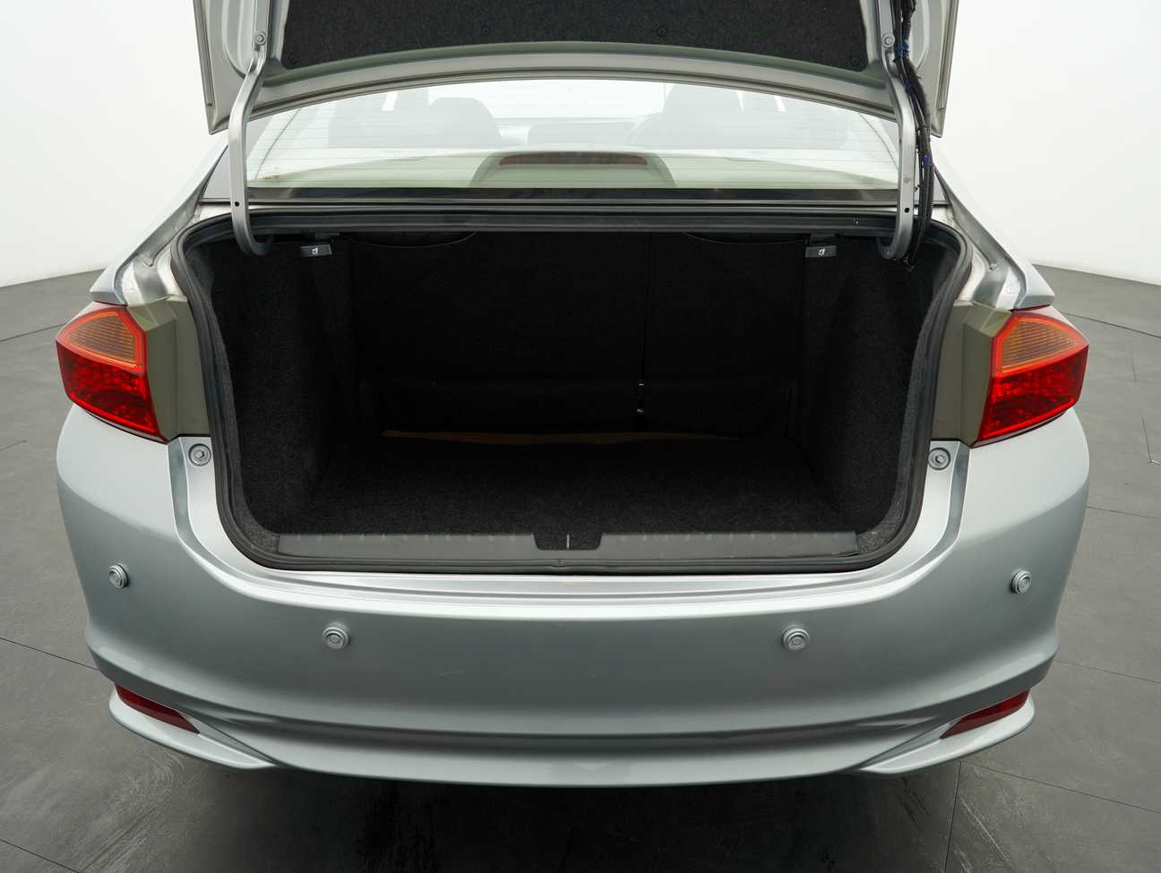 used 2014 Honda City V 1.5