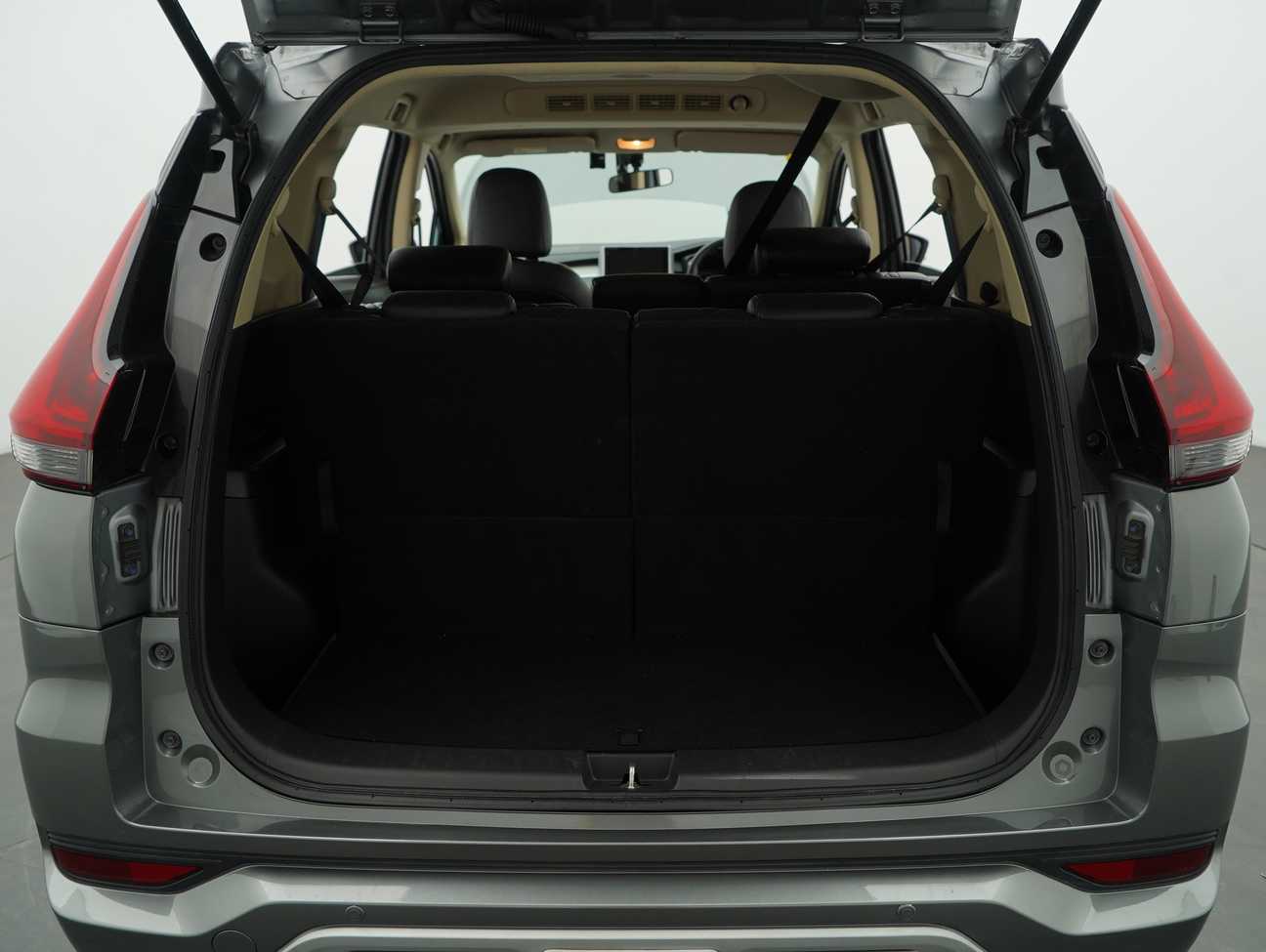 used 2022 Mitsubishi Xpander  1.5