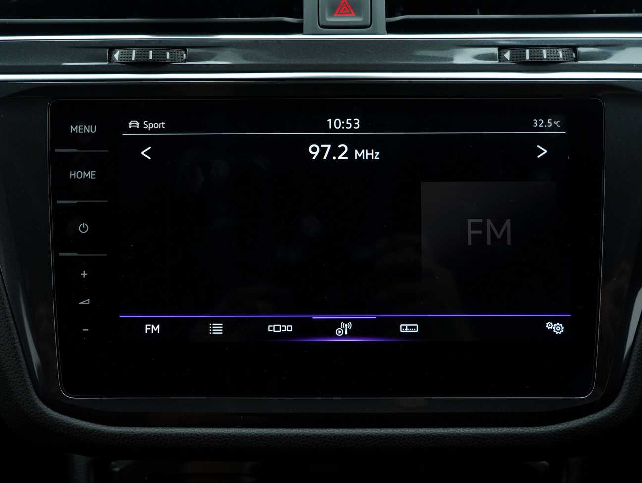 terpakai 2023 Volkswagen Tiguan Allspace Elegance 1.4