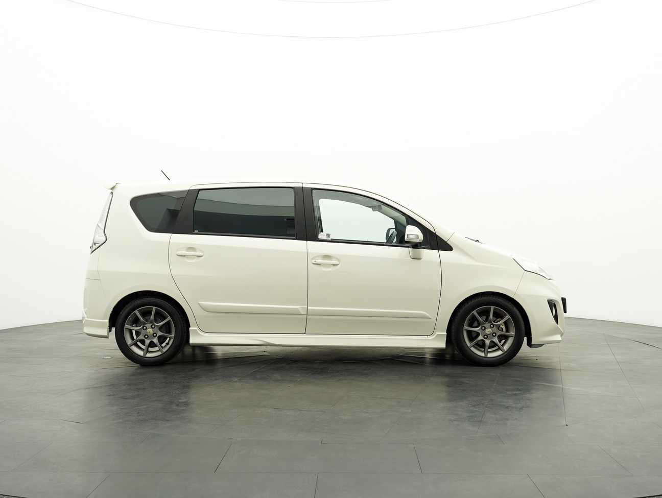 used 2015 Perodua Alza Advance 1.5