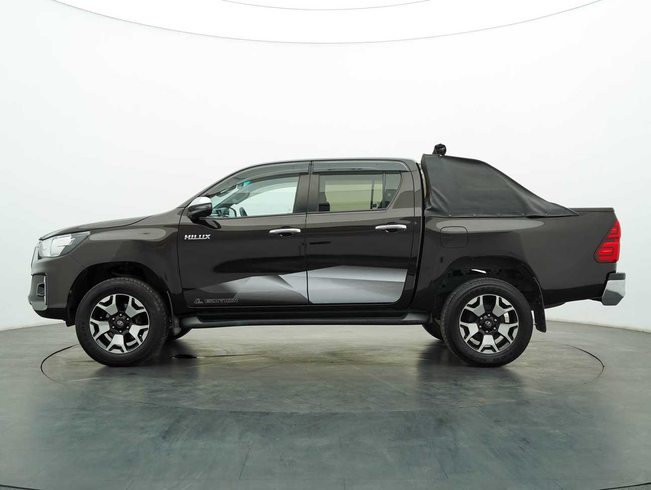 used 2019 Toyota Hilux L-Edition Dual Cab 2.4