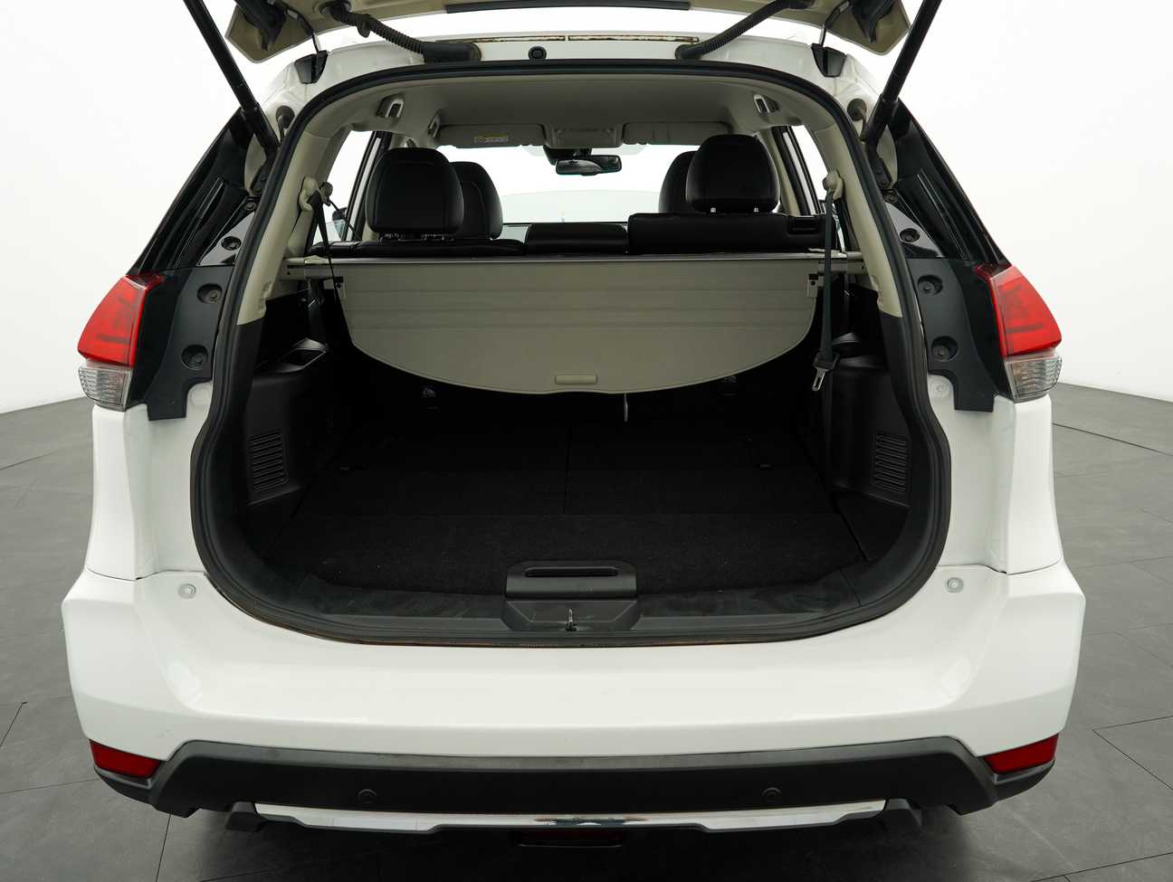 used 2019 Nissan X-Trail Mid 2.0