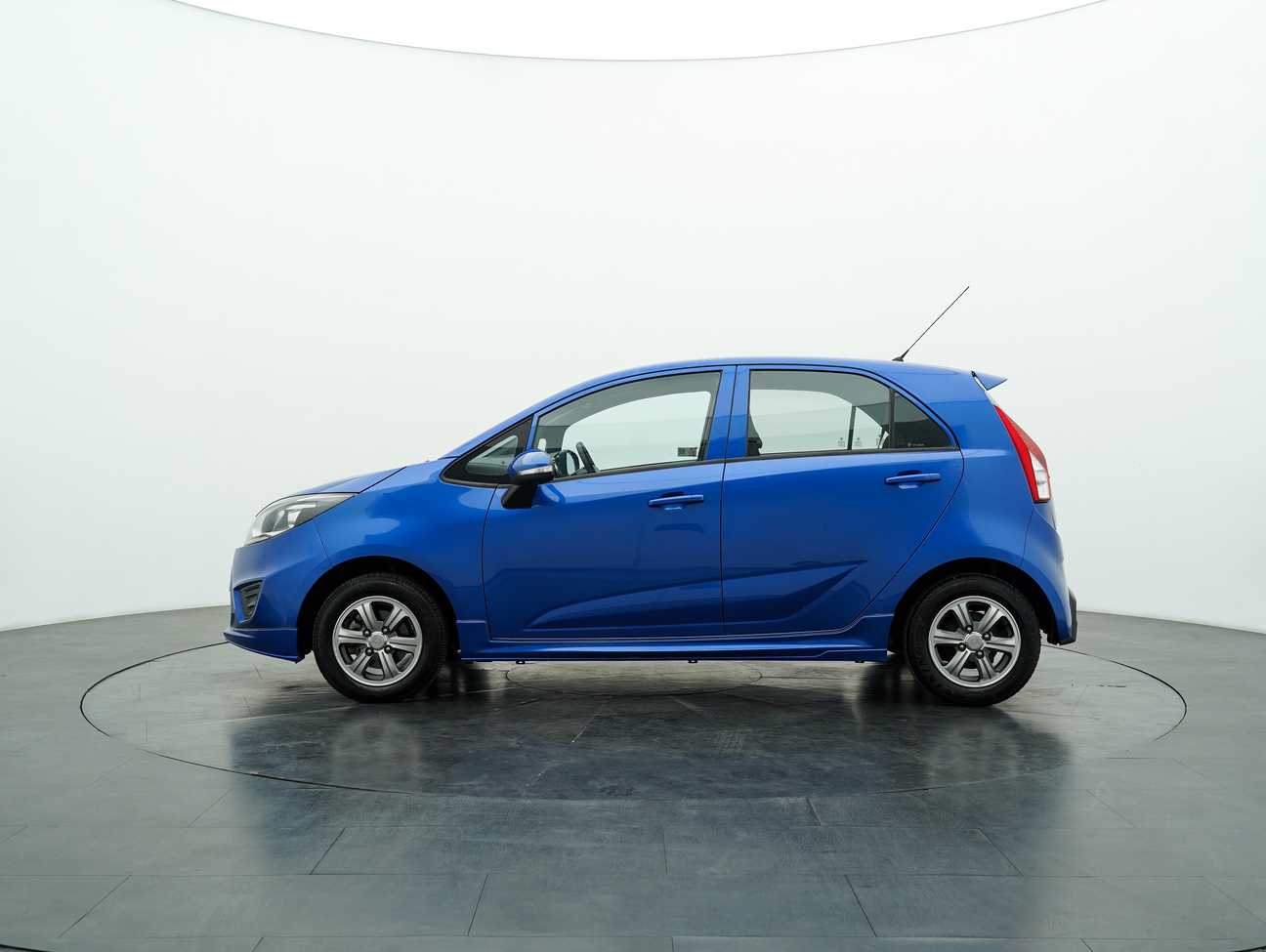 terpakai 2016 Proton Iriz Standard 1.3