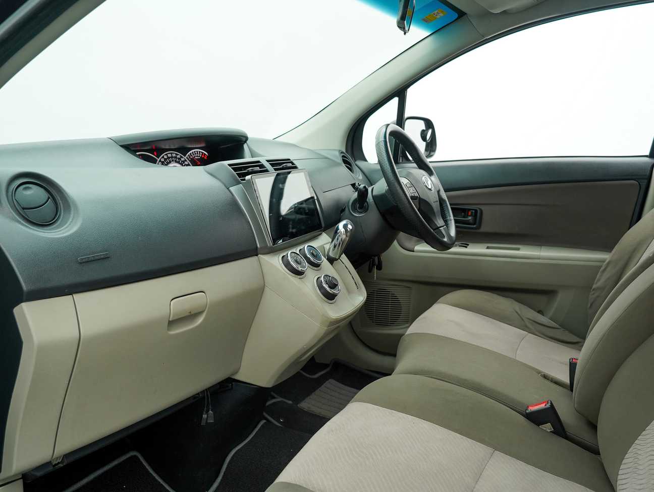 terpakai 2018 Perodua Alza EZ 1.5