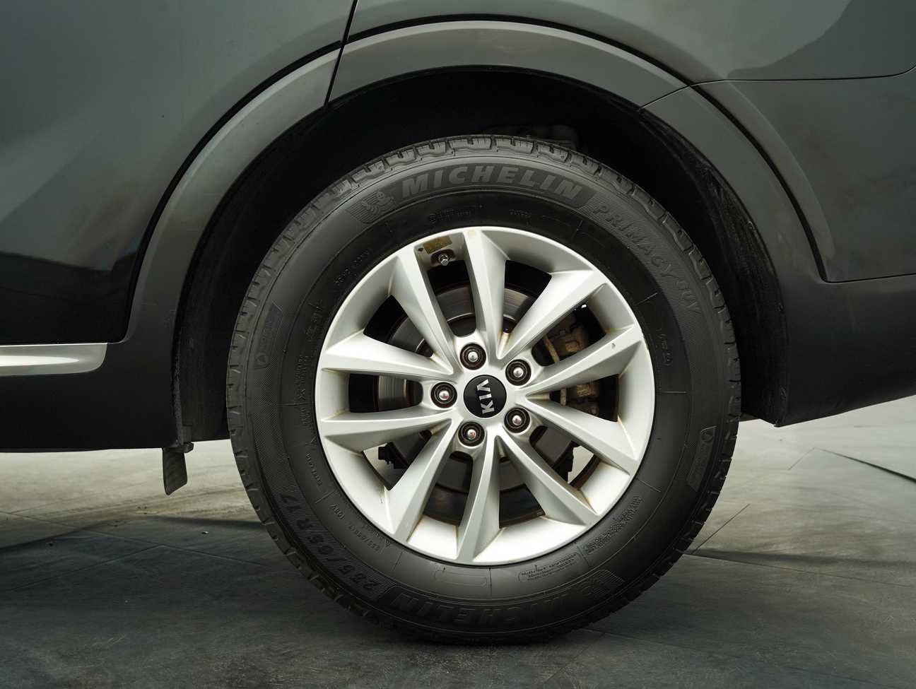 terpakai 2017 Kia Sorento CRDi LS 2.2