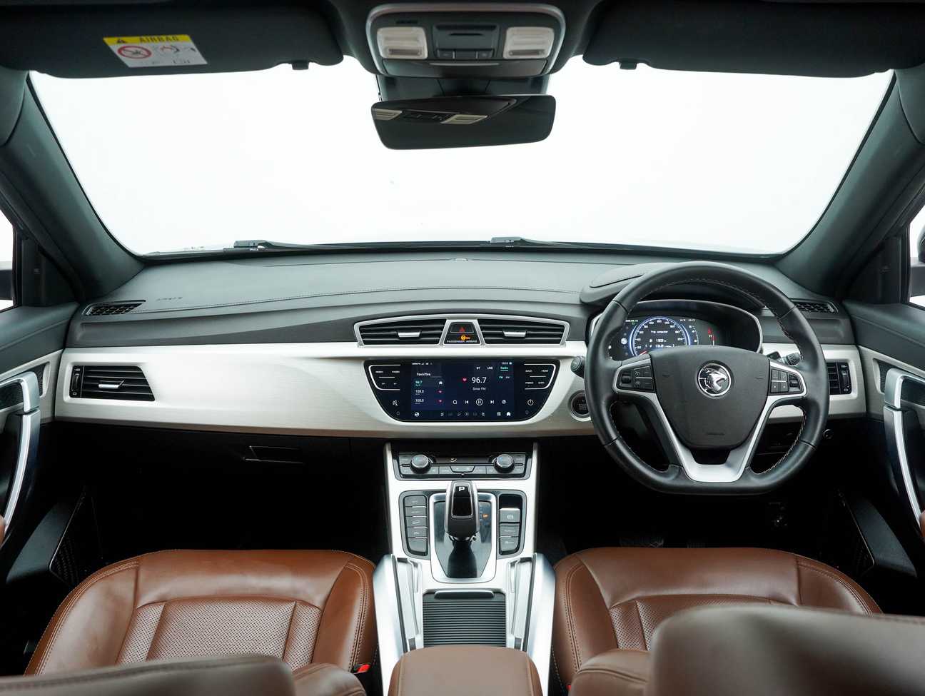 used 2022 Proton X70 Premium 1.5