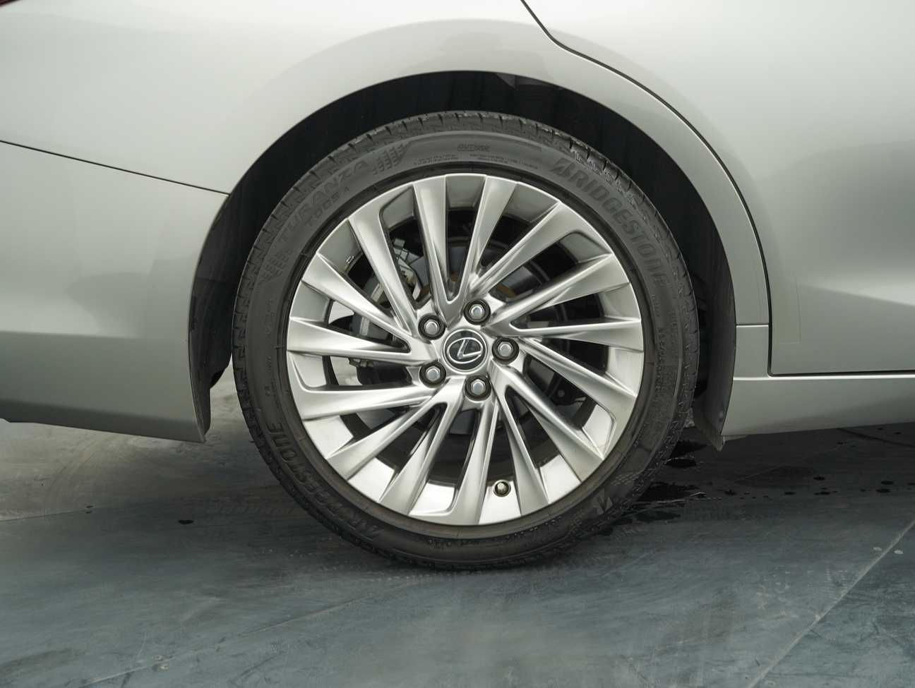 used 2019 Lexus ES250 LUXURY 2.5