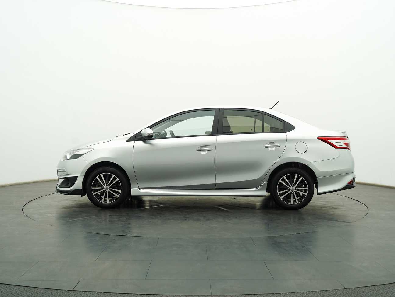 used 2017 Toyota Vios GX 1.5