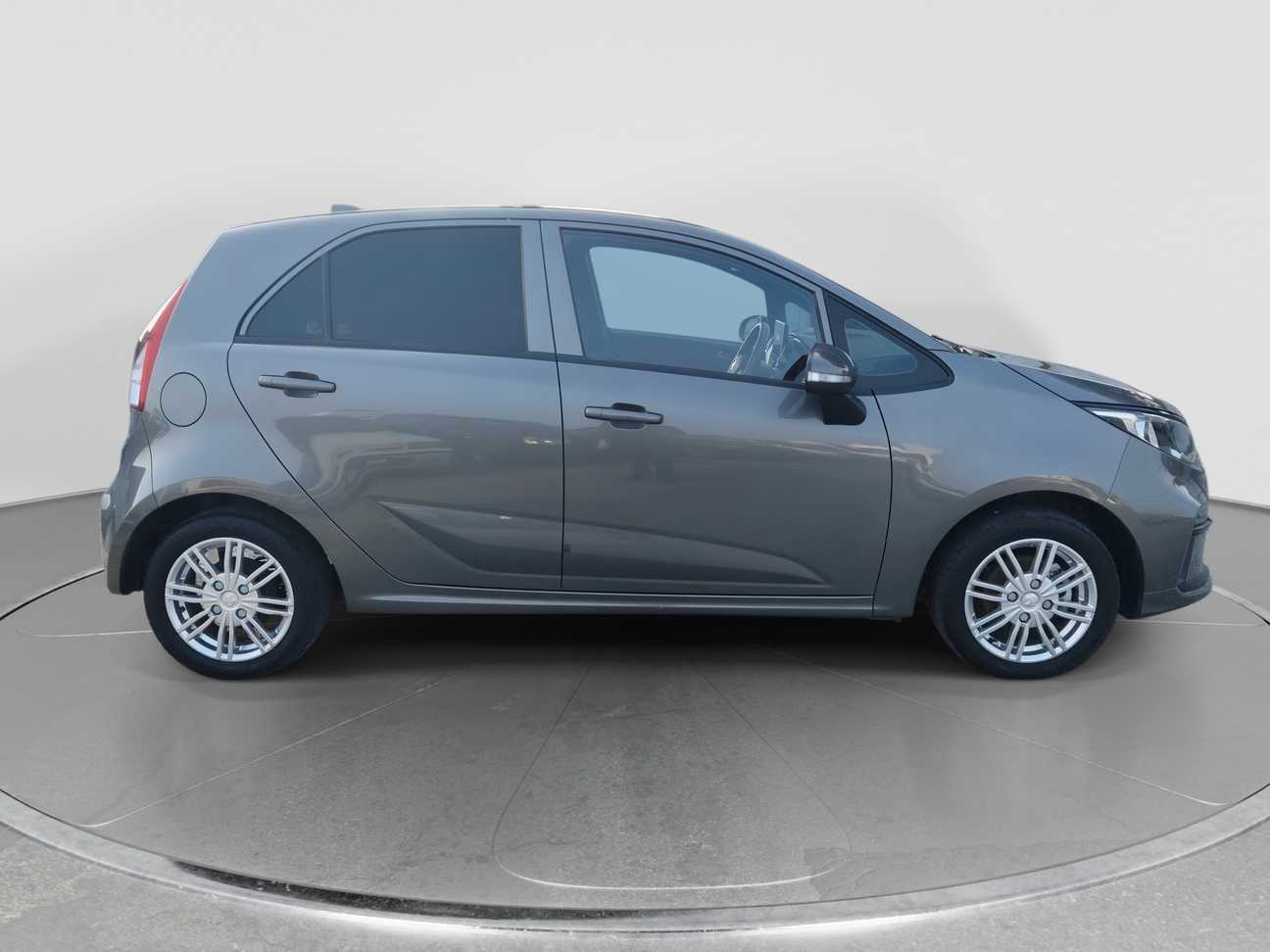 used 2024 Proton Iriz Standard 1.3
