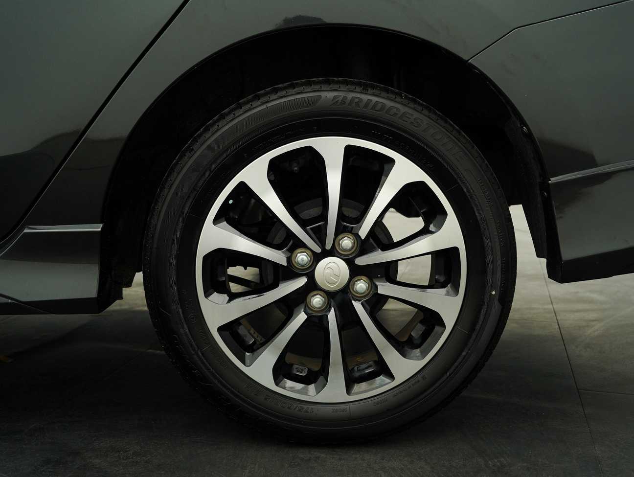 used 2022 Perodua Bezza Advance 1.3