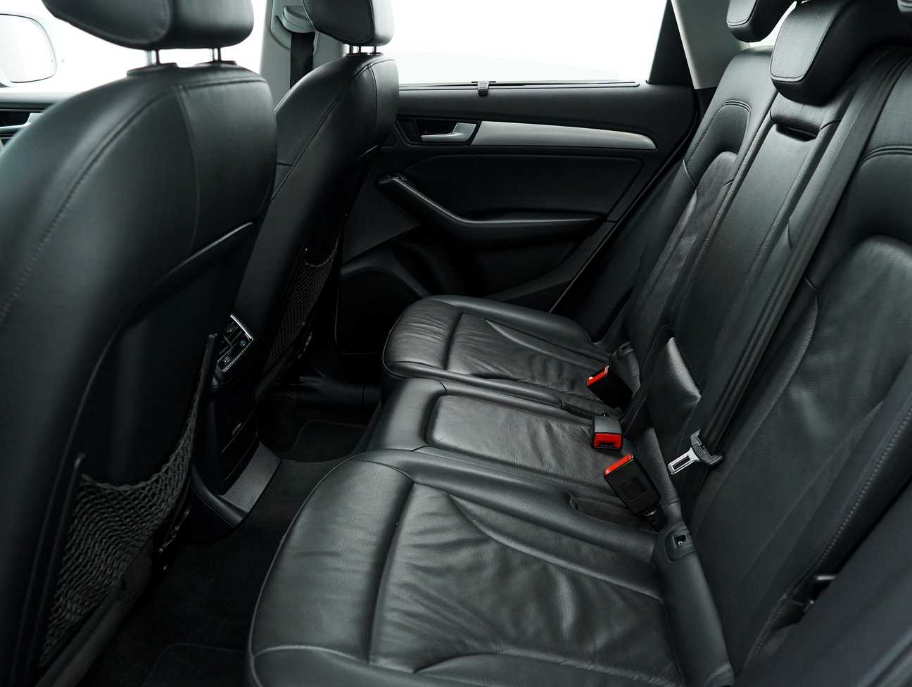 terpakai 2013 Audi Q5 Quattro TFSI 2.0