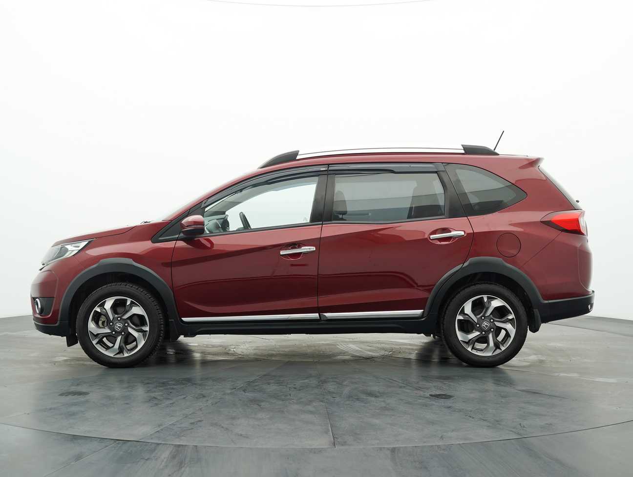 used 2017 Honda BR-V V 1.5