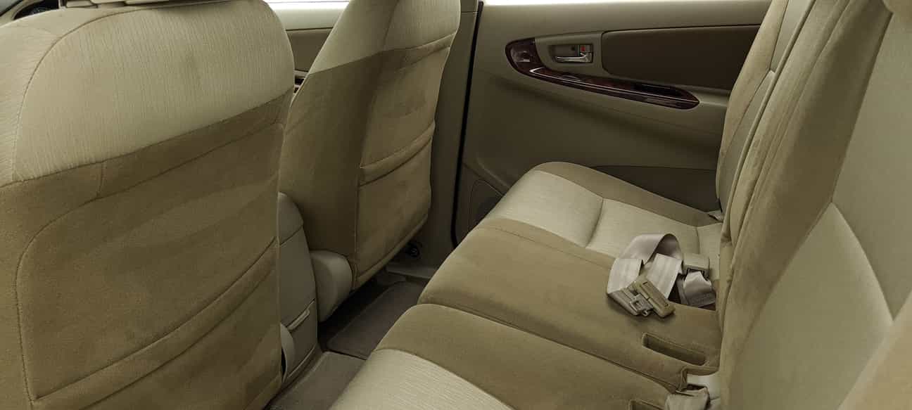 used 2014 Toyota INNOVA G 2.0