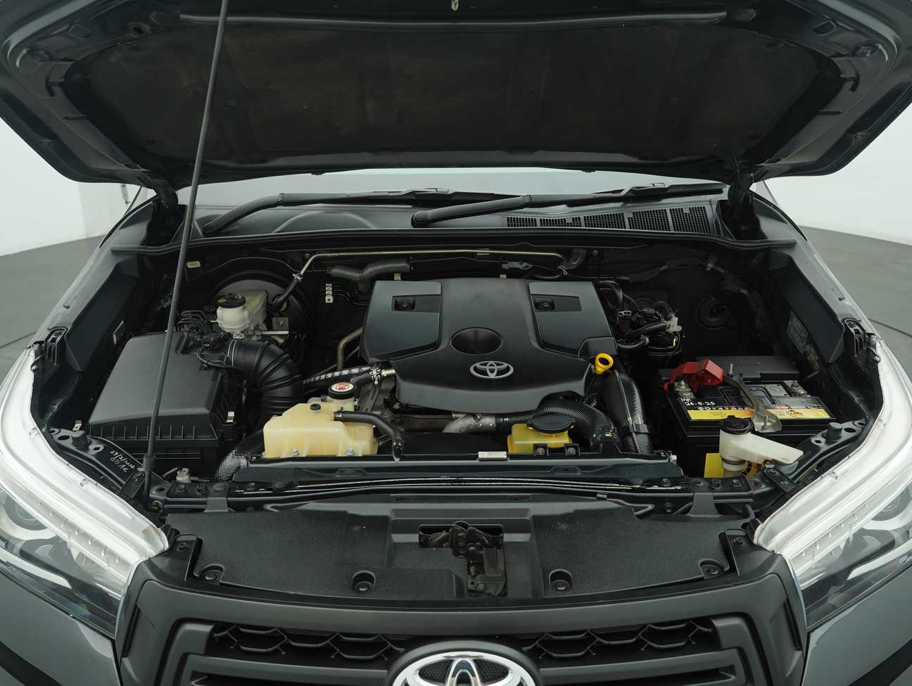 used 2017 Toyota Hilux G Dual Cab 2.4